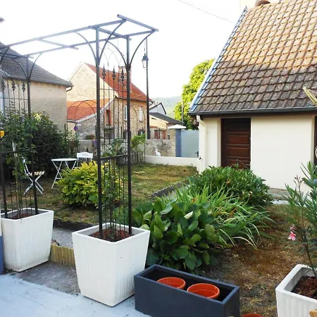 La Dimanche Holiday home Reuil-sur-Marne
